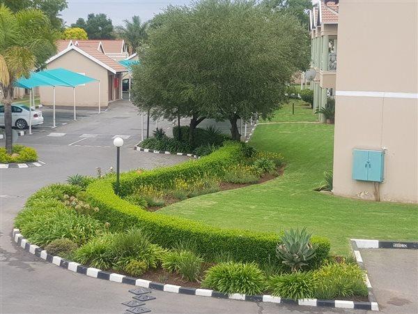 2 Bedroom Property for Sale in Parkdene Gauteng